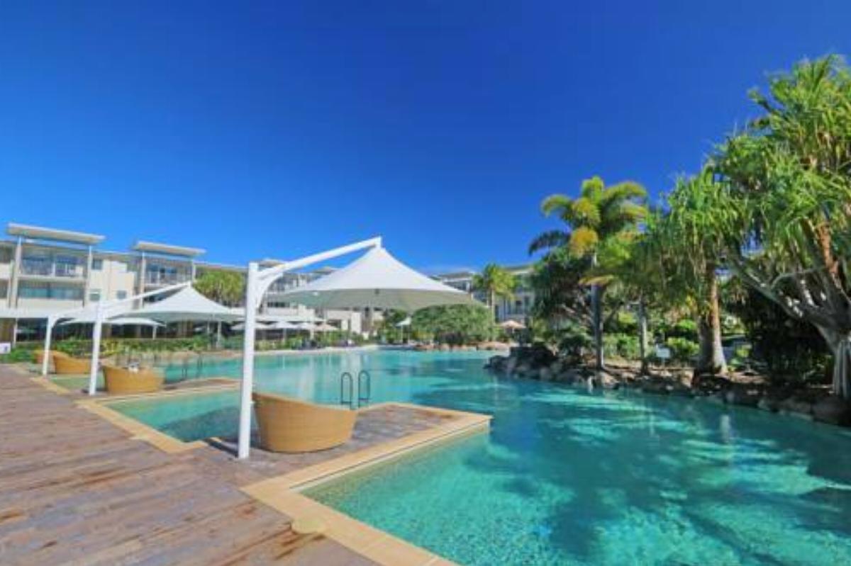 Lagoon Pool 2 Bedroom Spa Suite Hotel Kingscliff Australia