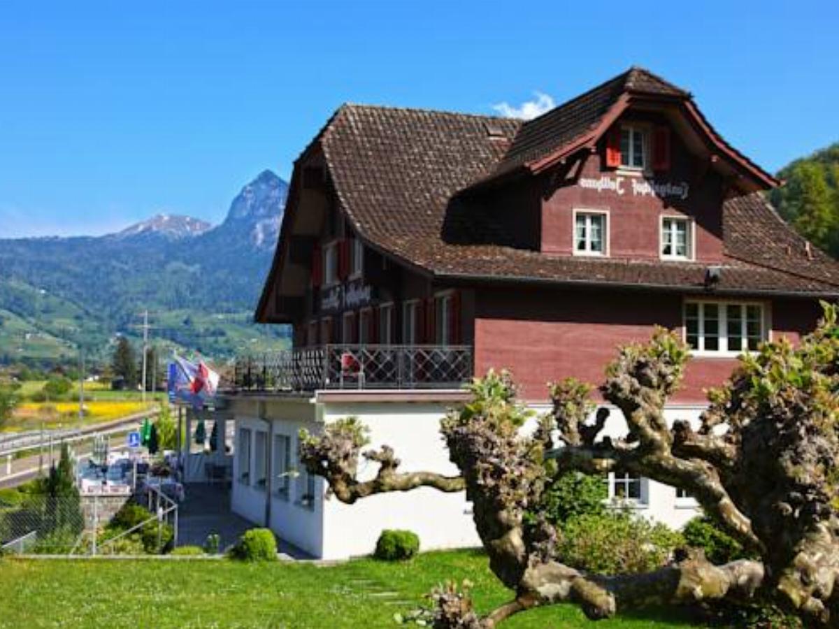 Landgasthof Zollhaus Hotel Sachseln Switzerland
