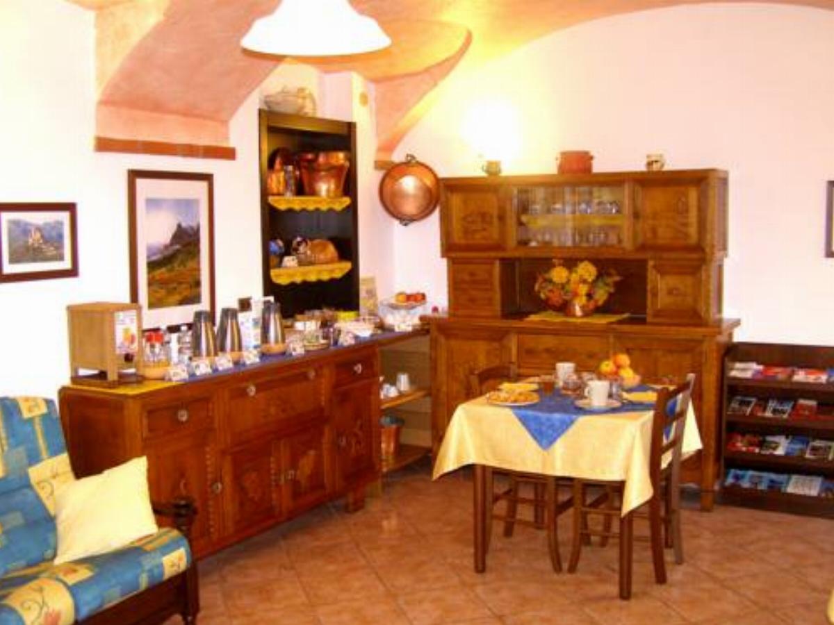 L'Antico Borgo Rooms Rental Hotel Caprie Italy