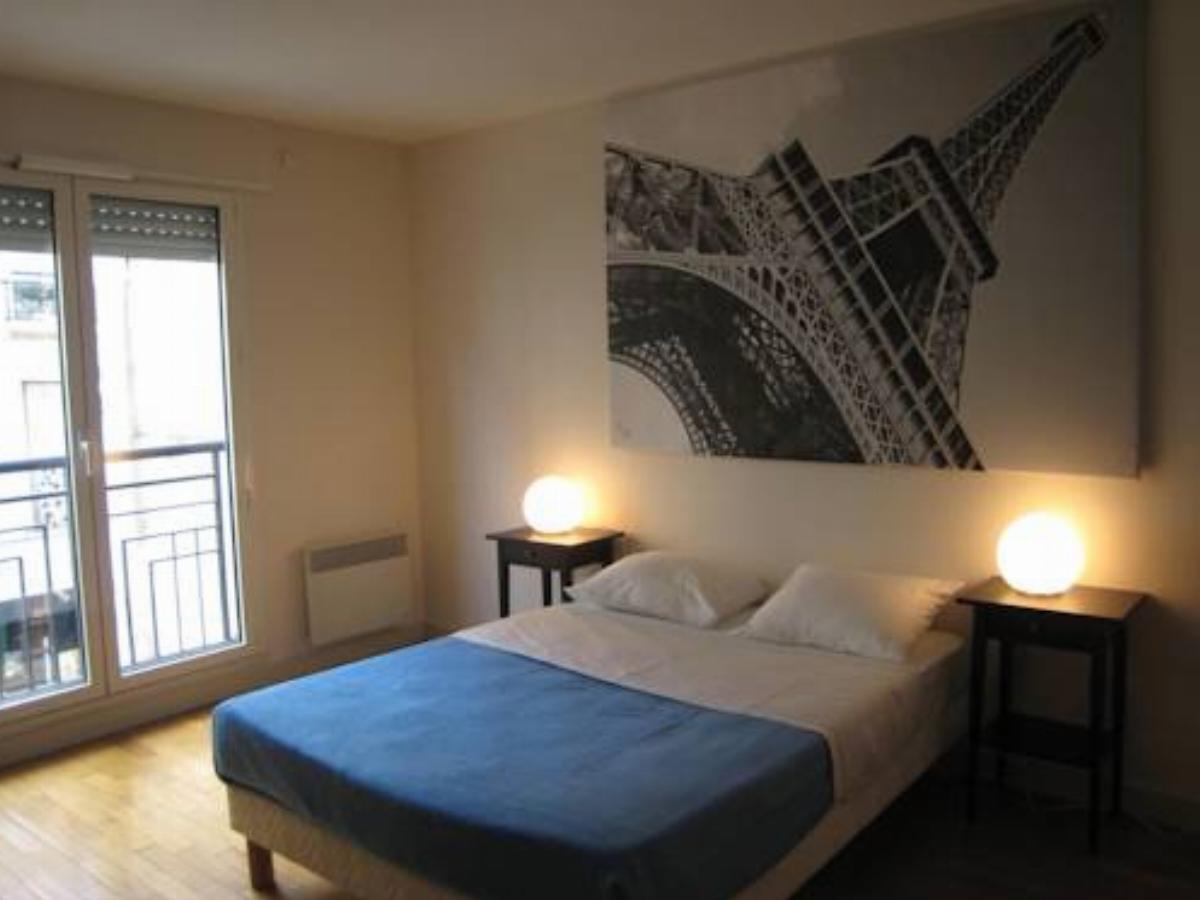 Lappe Terrasse Apartment Hotel Paris France