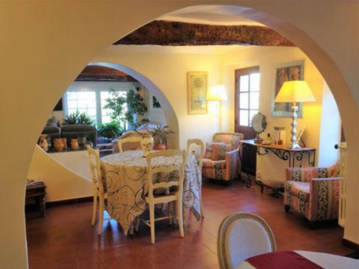 Large Provencal Property quiet with views. Hotel Grasse France