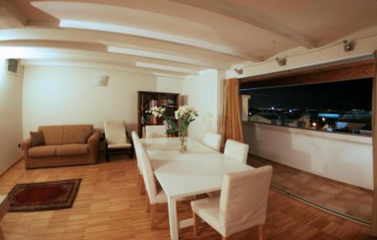 L'attico - Guest House Hotel Conversano Italy