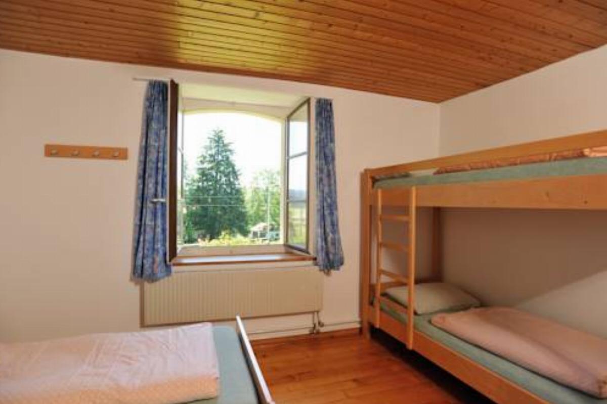 Le Bémont Youth Hostel Hotel Bemont Switzerland