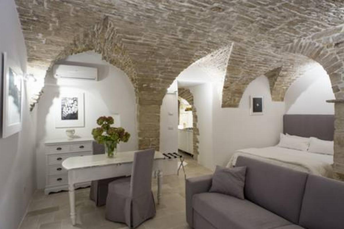 Le Suites Al Torrione Hotel Ruvo di Puglia Italy