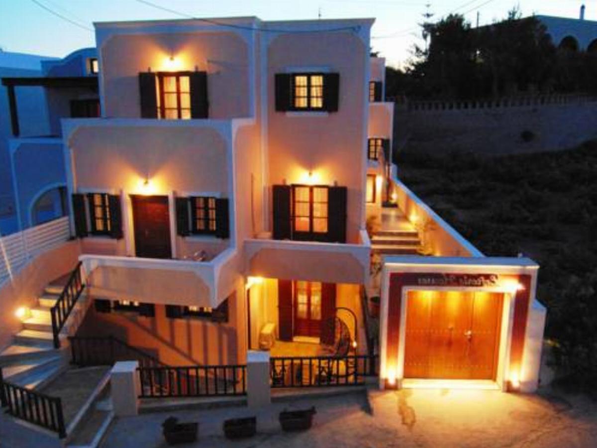Lefteris Houses Hotel Karterados Greece