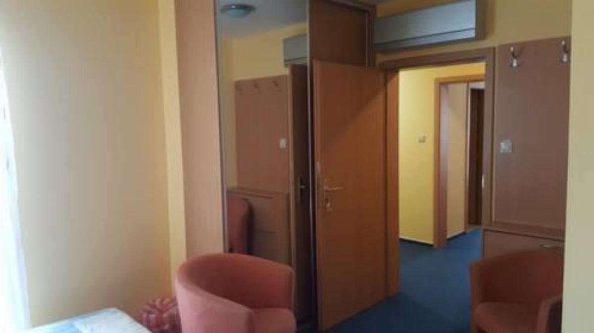 Lehár panzió Hotel Komárno Slovakia