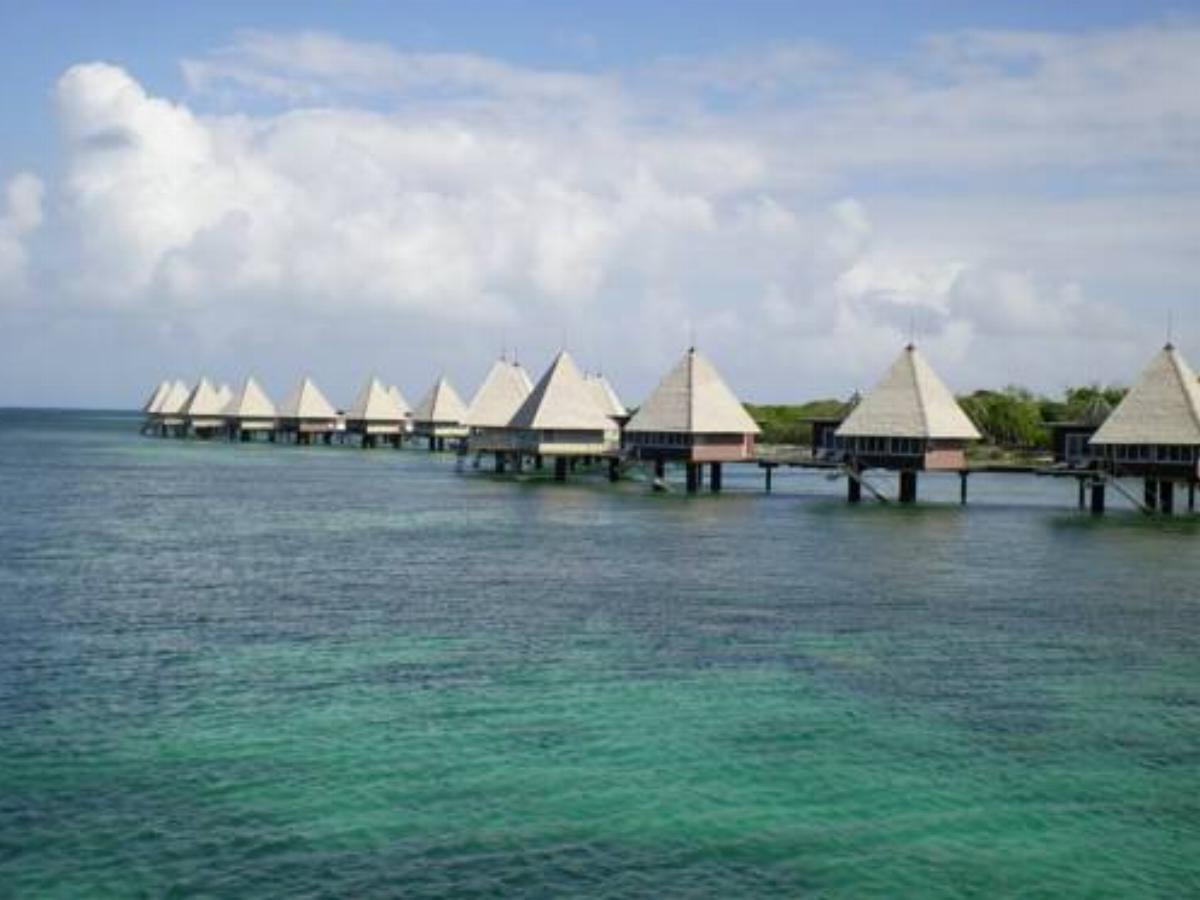 L'Escapade Îlot Maître Hotel Ilot Maitre New Caledonia