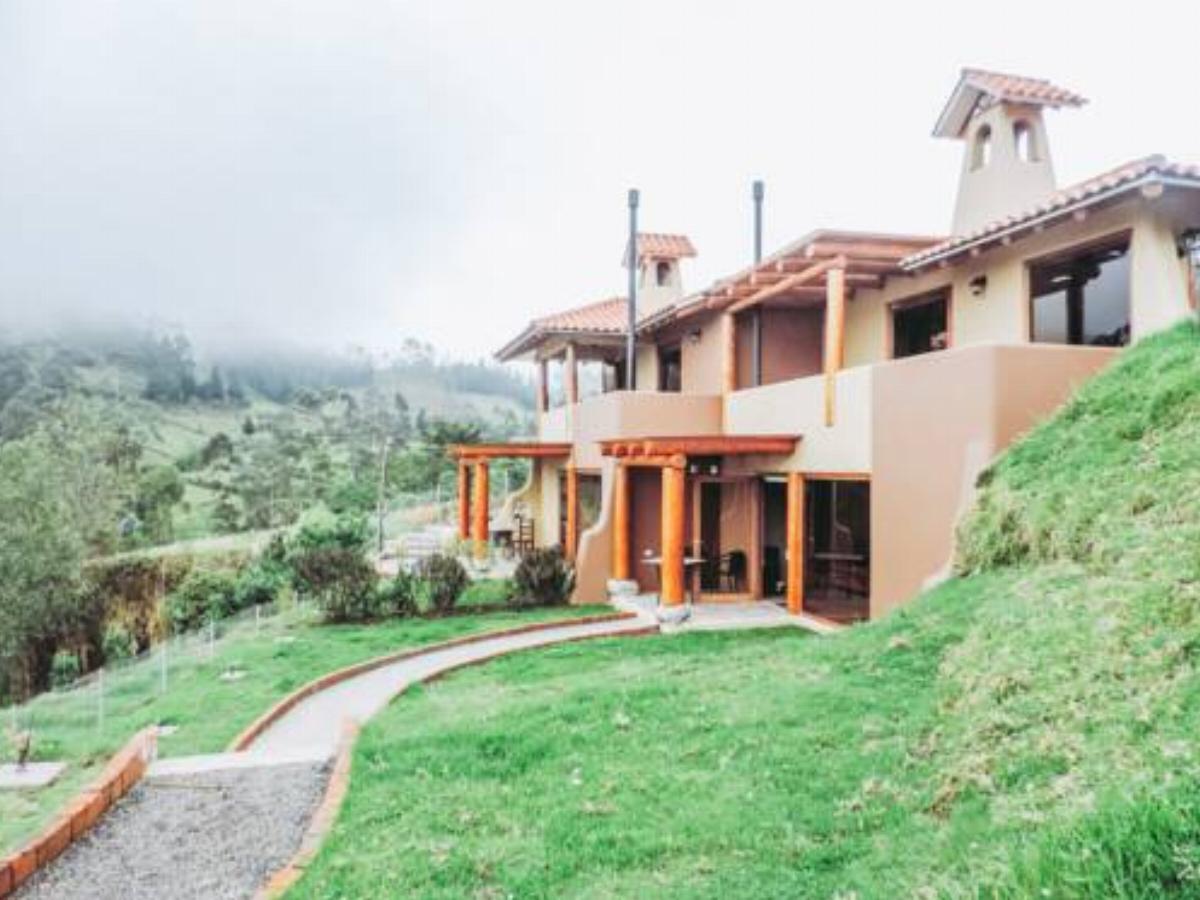 Llullu Llama Mountain Lodge Hotel Hacienda Provincia Ecuador