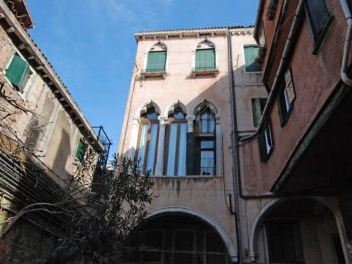 Locazione turistica Palazzo Pizzamano Hotel Venice Italy