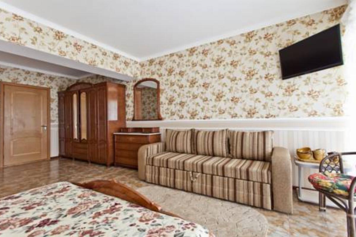 Longvina Guest House Hotel Malorechenskoye Crimea