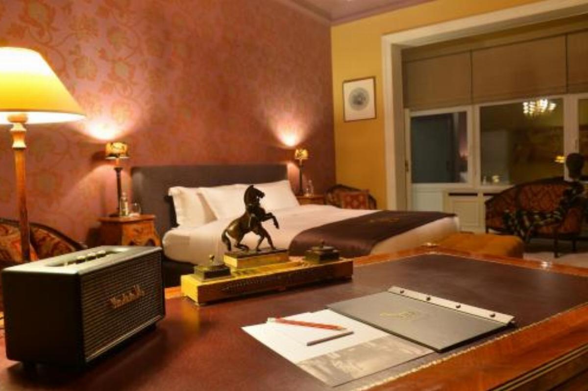 Louise 345 - Private Clubhouse & Residence Hotel Brussels Belgium
