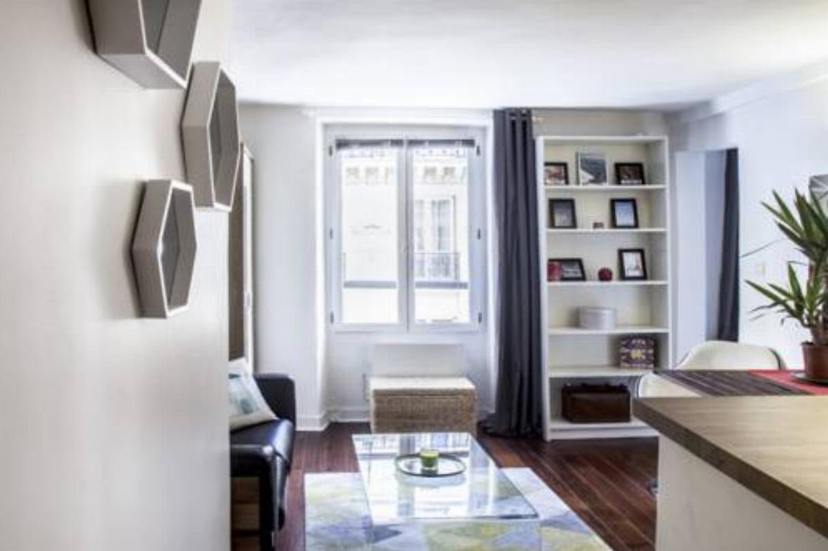 Lovely 1 bedroom apartment in the Historic Marais Hotel Paris France