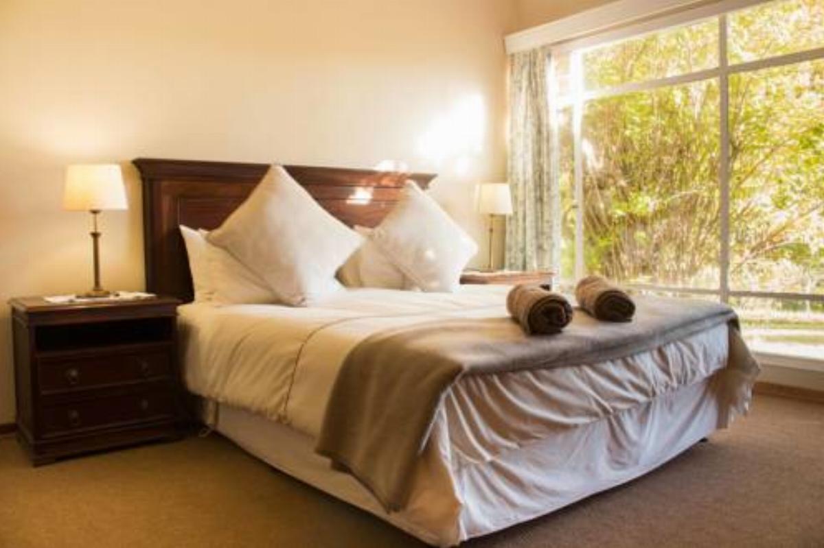 Lowestoffe Country Lodge - Trout Hotel Hogsback South Africa