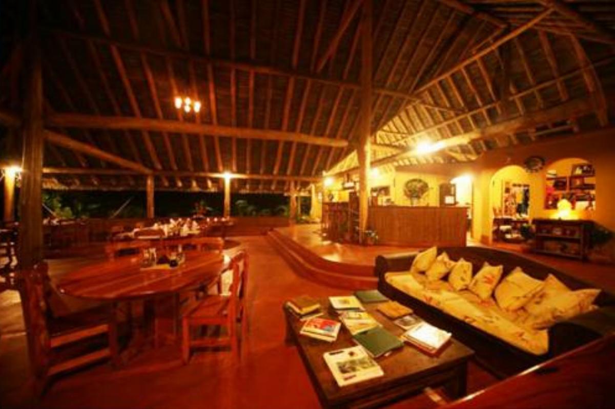 Luna Lodge Hotel Carate Costa Rica