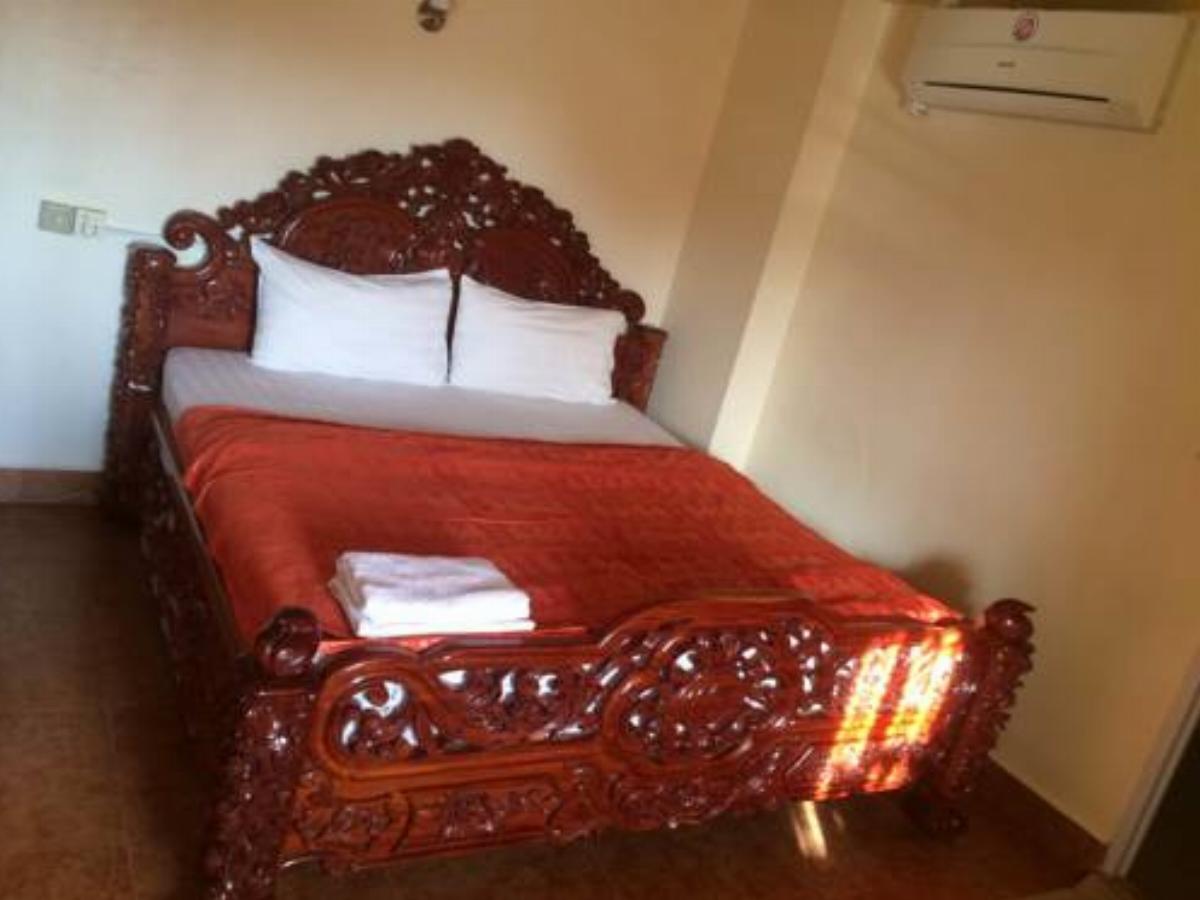 Lux Guesthouse Hotel Battambang Cambodia