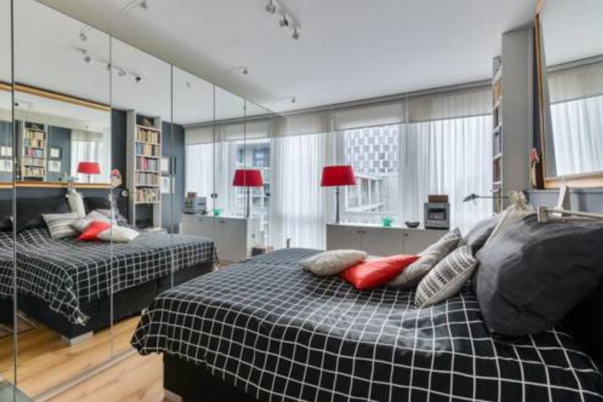 Luxury and Spacious Waterfort apartment Hotel Amsterdam Netherlands