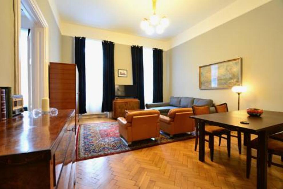 Luxury ArtDeco apartment Hotel Budapest Hungary