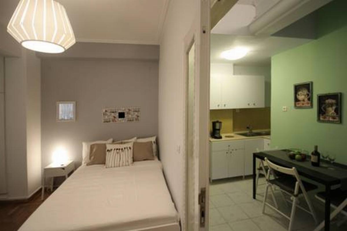 Luxury flat in Kolonaki, 3’ Metro Hotel Athens Greece
