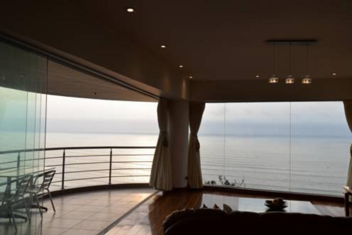 LUXURY OCEANFRONT APT IN MIRAFLORES - LARCOMAR Hotel Lima Peru