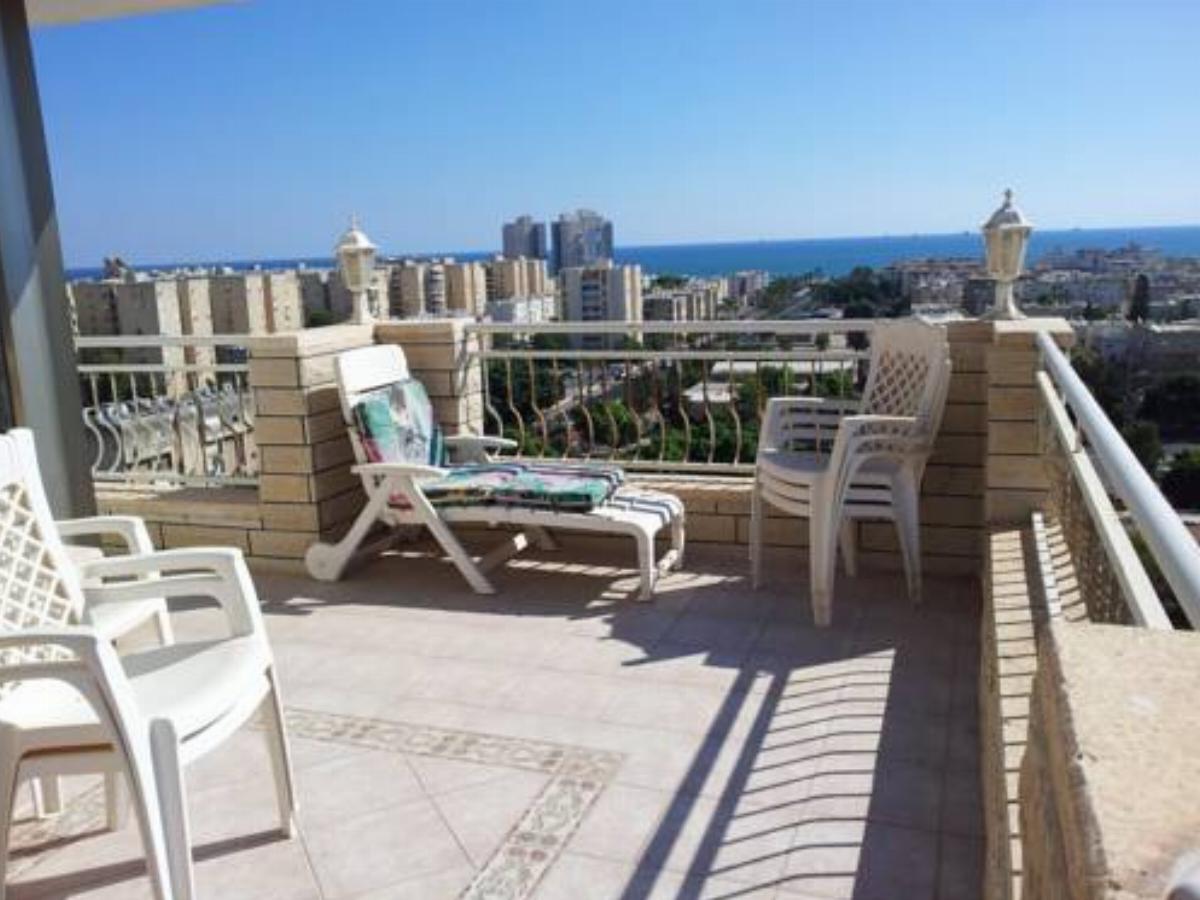 Luxury Penthouse With Huge Balconies Hotel Qiryat Yam Israel