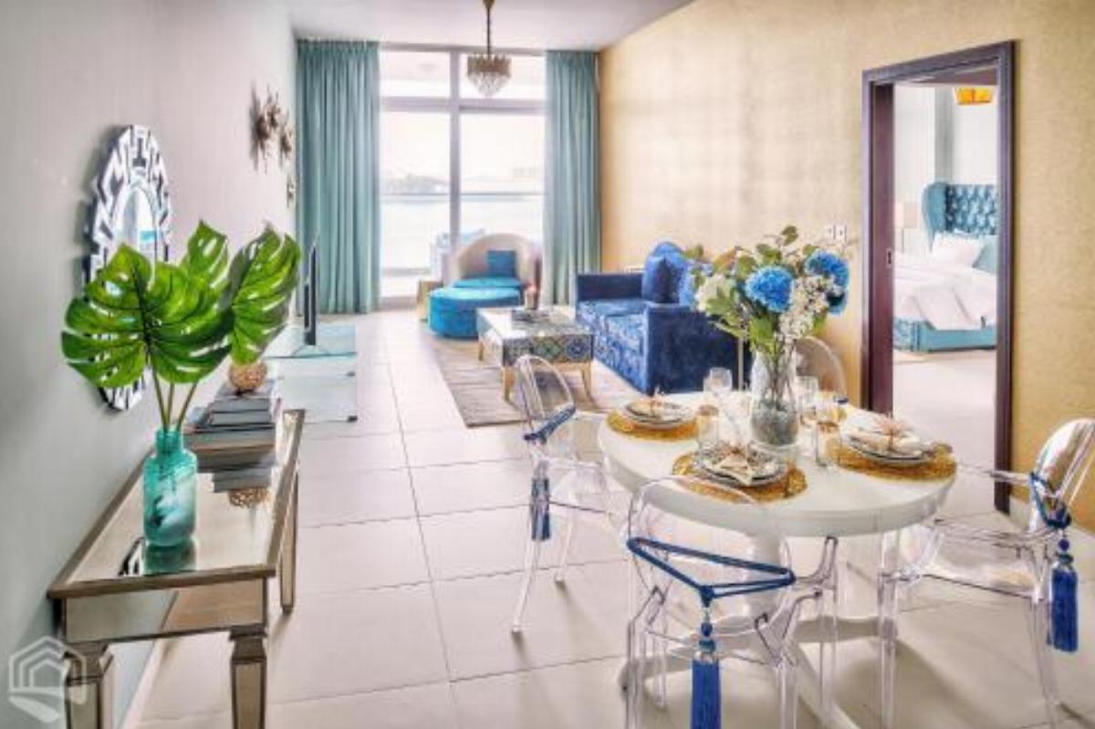 Luxury Staycation - Azure Residences Hotel Dubai United Arab Emirates