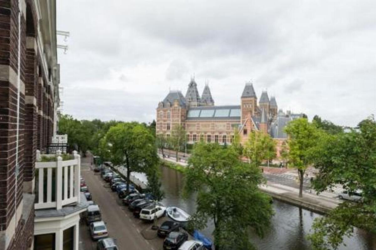 Luxury Two Bedroom Apartment Hotel Amsterdam Netherlands