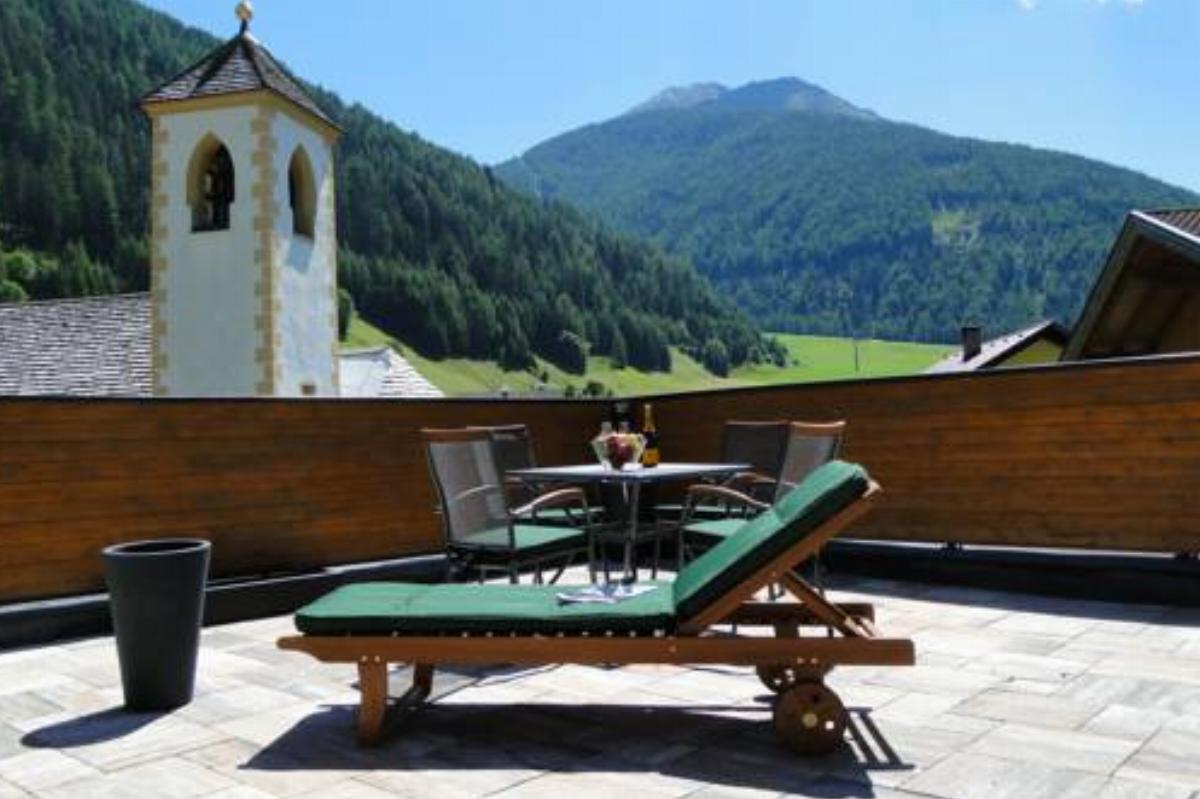 Luxury Villa La Cascade Full-Board Hotel Kals am Großglockner Austria