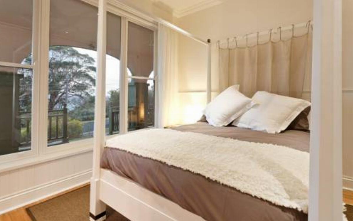 Luxury, Water views & Beach 100m - The Beach Nest Hotel Dromana Australia