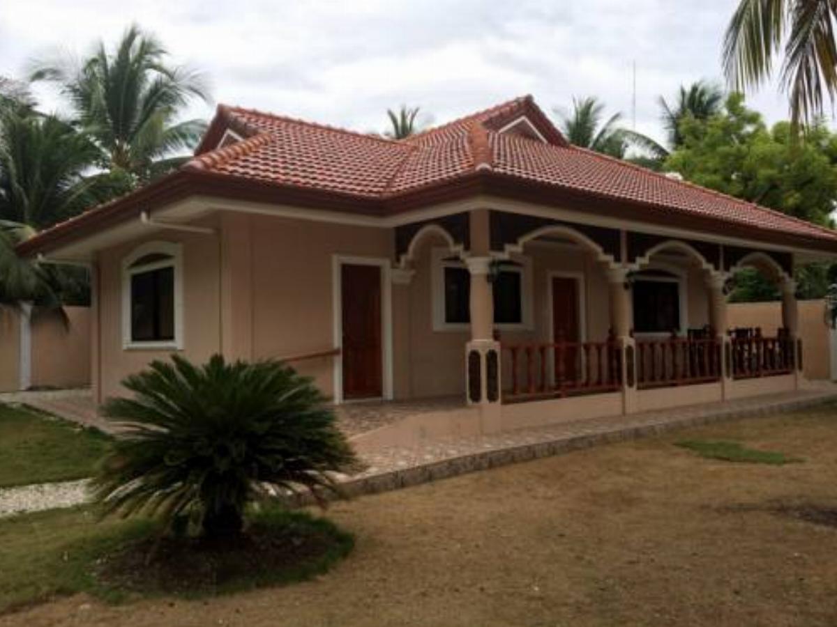 Luzmin BH - Cottages and Bungalows Hotel Oslob Philippines
