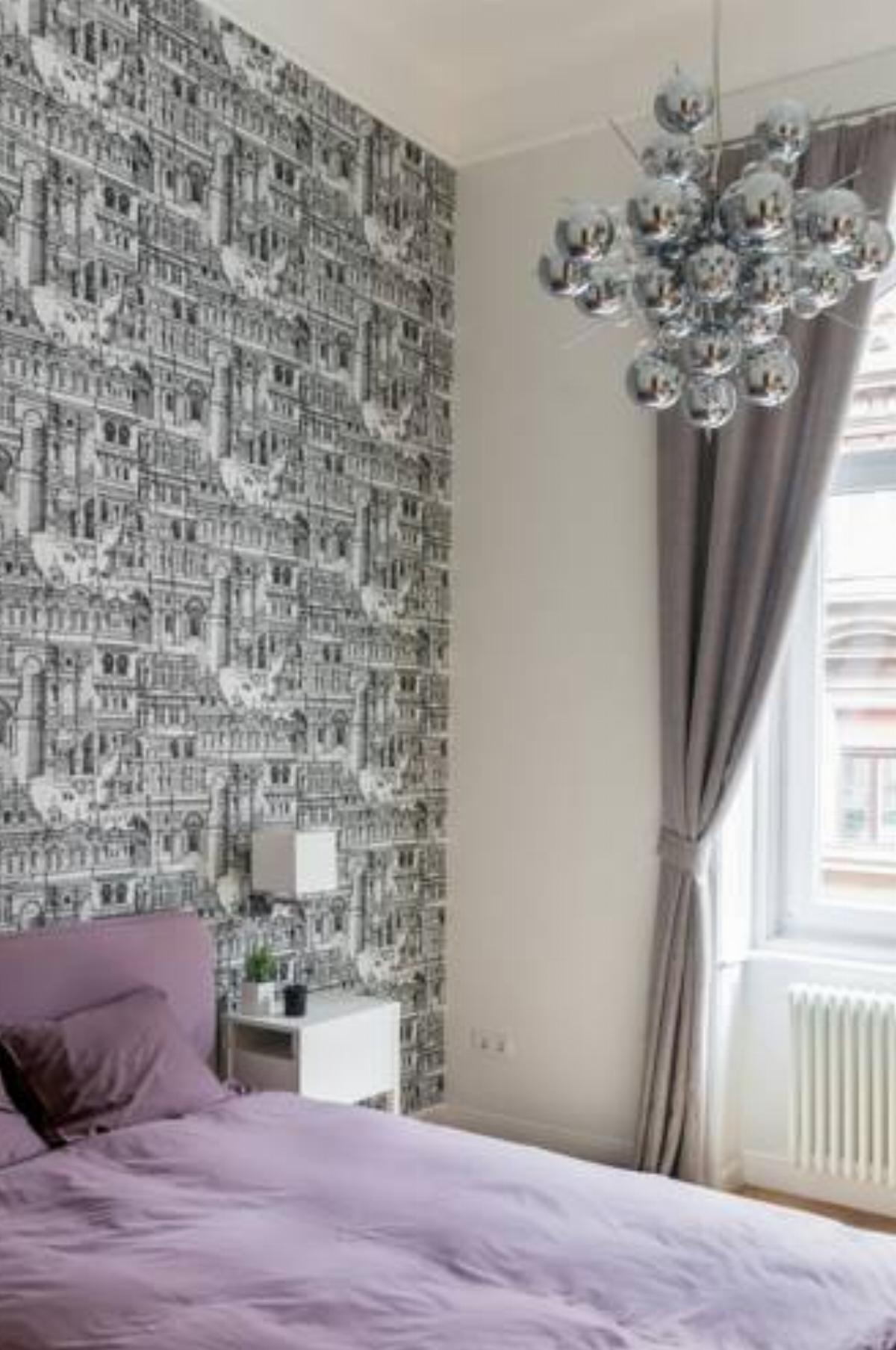 Magazine Featured 2 Bedroom Flat Hotel Budapest Hungary