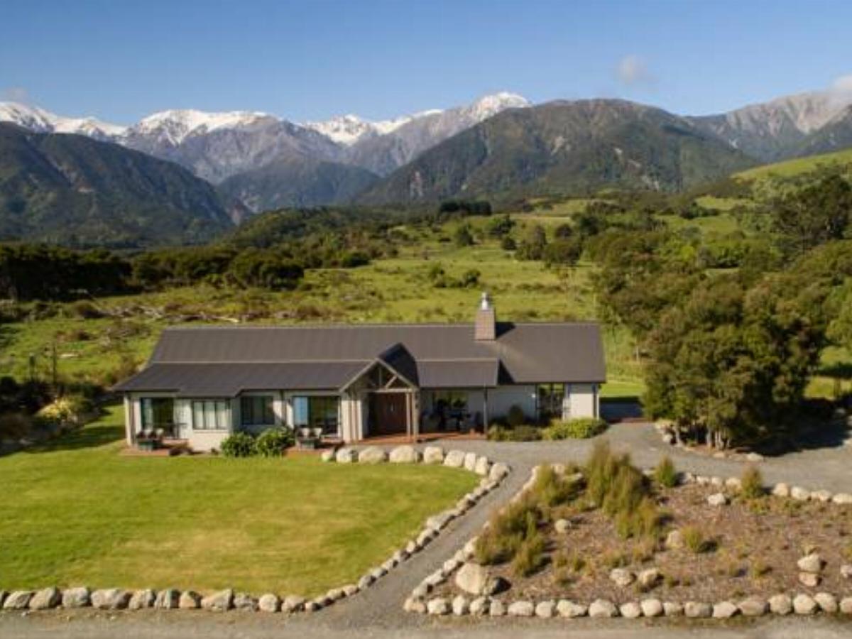 Manakau Lodge Hotel Kaikoura New Zealand