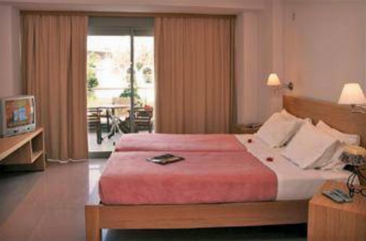 Maria Apartments Hotel Agia Pelagia Greece
