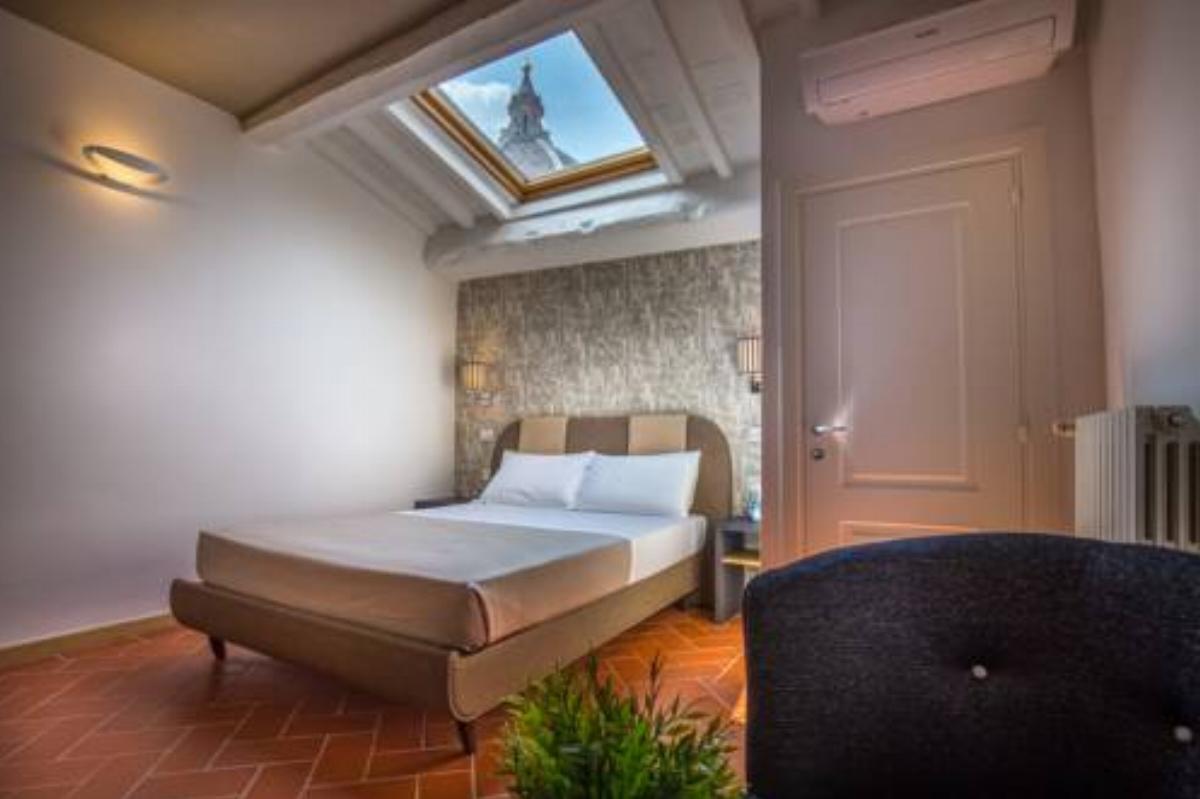 Martelli 6 Suite and apartments Hotel Florence Italy