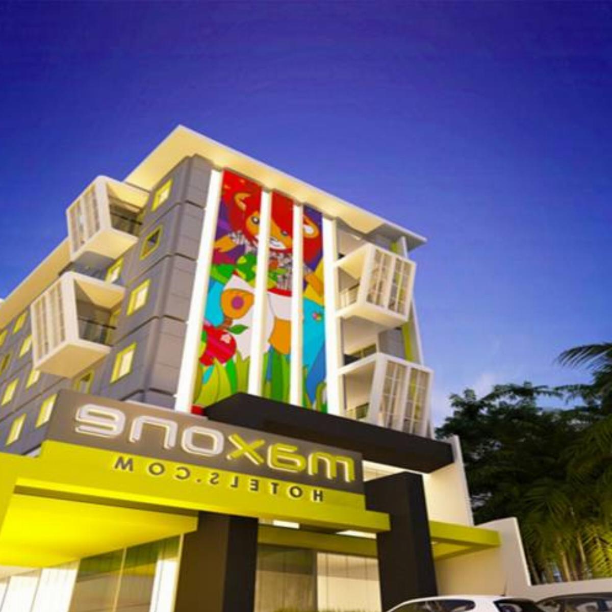 MaxOne Ascent Hotels Malang Hotel Malang Indonesia