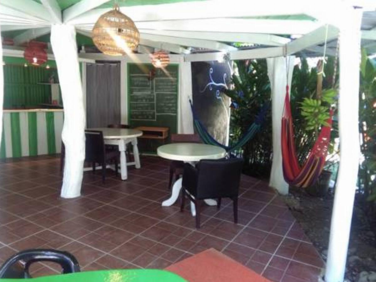 Maya Hostel Hotel Cocles Costa Rica
