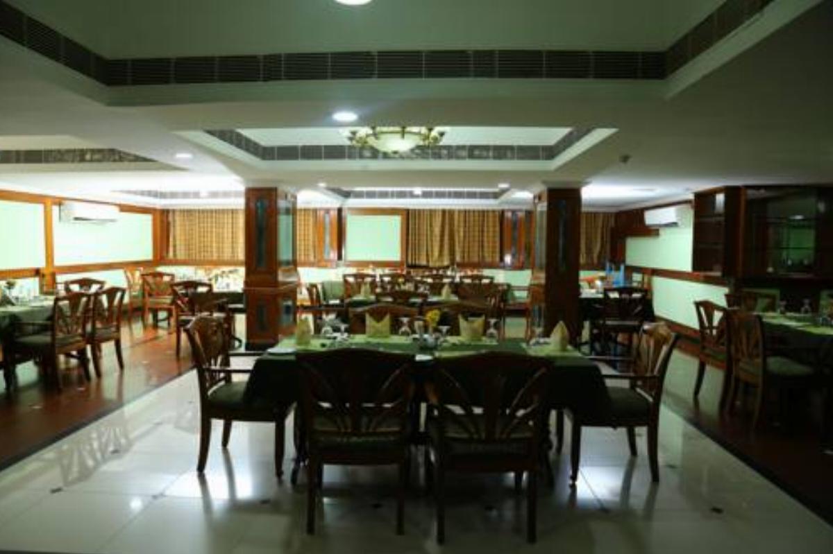 Mayura Residency Hotel Guruvāyūr India