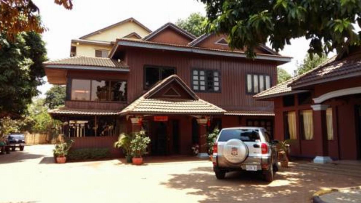 Mean Mean Guest House Hotel Banlung Cambodia