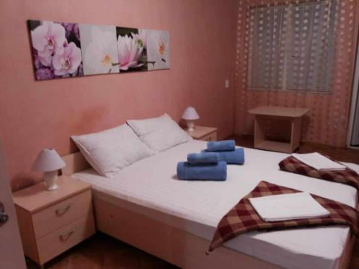 Mini hotel NeoN Hotel Kacha Crimea