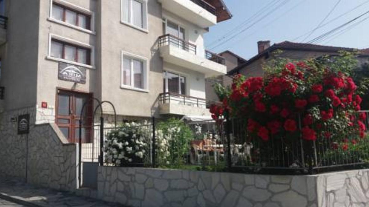 Mira Guest House Hotel Dobrinishte Bulgaria