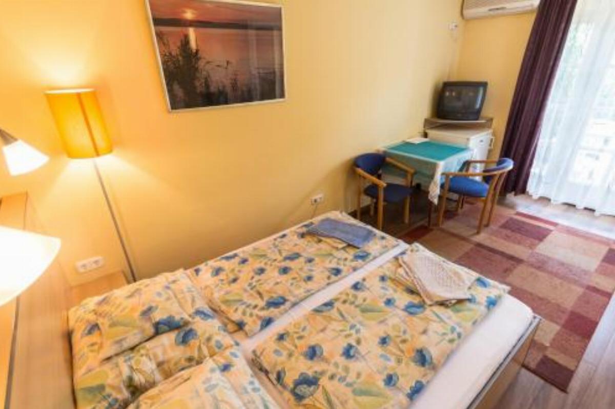 Mohacsi Guesthouse Hotel Budapest Hungary