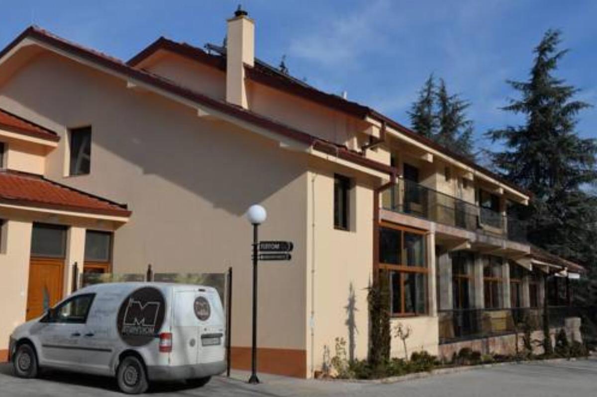 Mokliste Comfort Hotel Kavadarci Macedonia
