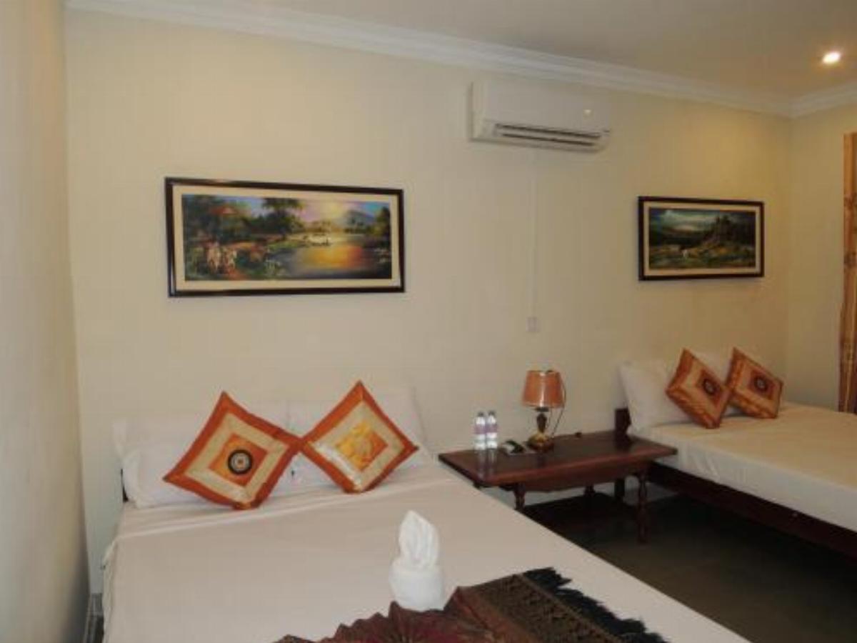 Moon River Guesthouse & Restaurant Hotel Kampong Cham Cambodia