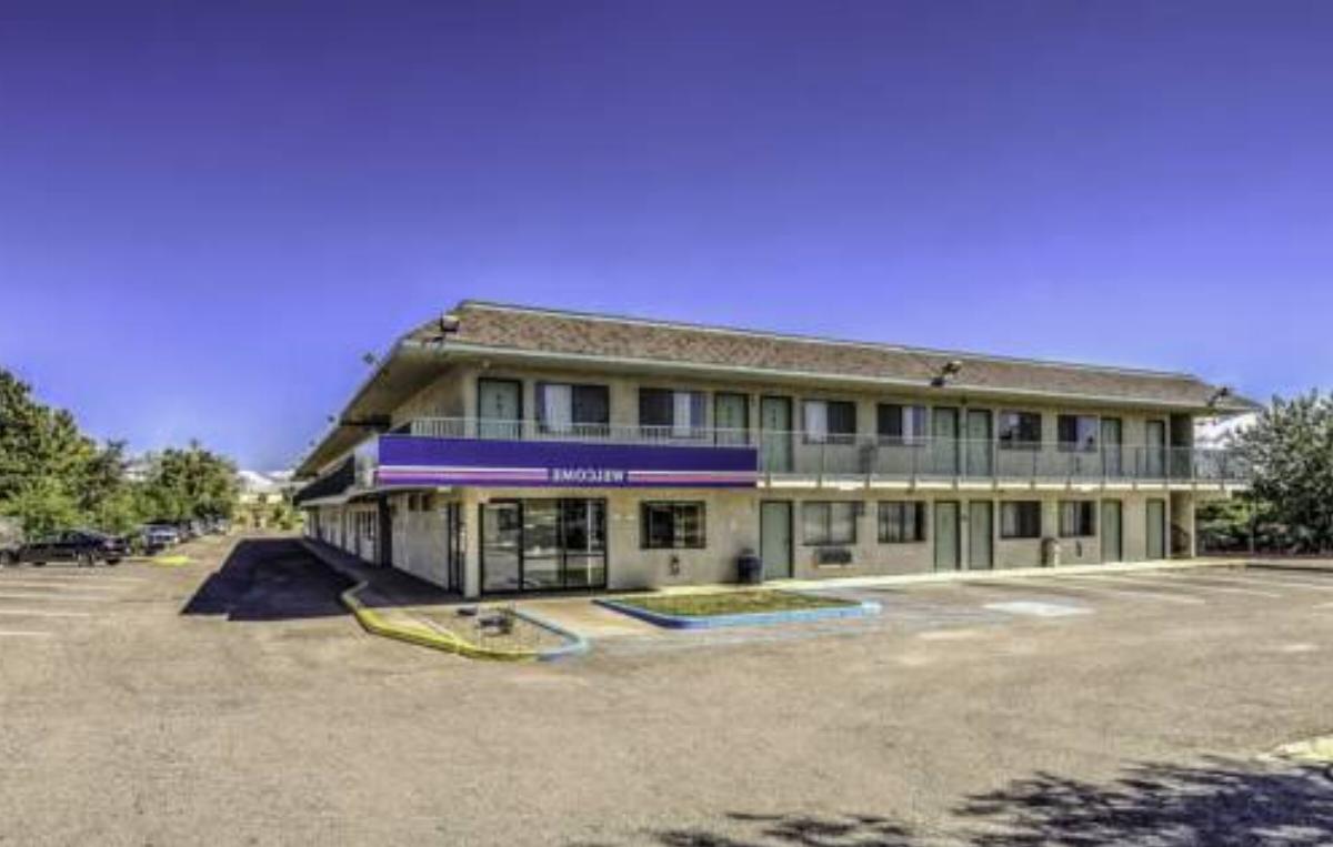 Motel 6 Pueblo - I-25 Hotel Pueblo USA