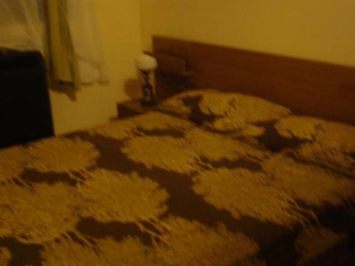 Motel lankanbrunch Hotel Hendala Sri Lanka