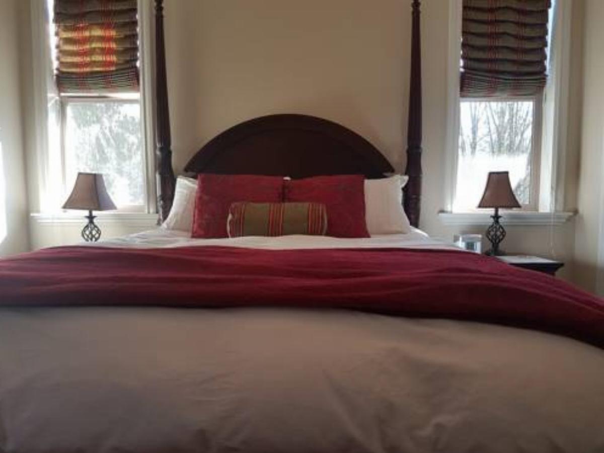 Mt. Woodside Bed & Breakfast Hotel Harrison Mills Canada