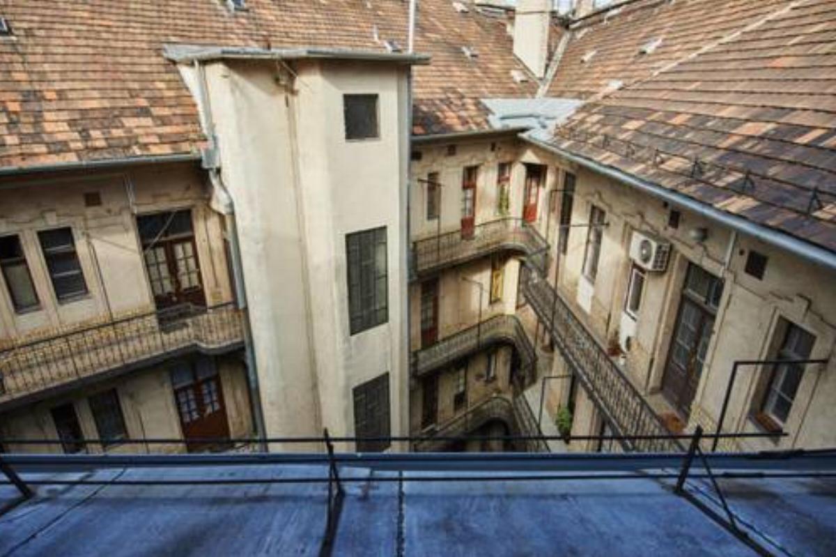 N27 Bohemian Lifestyle Apartman Hotel Budapest Hungary
