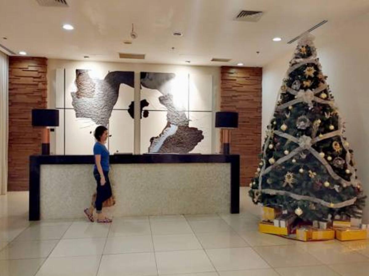Newly Built Condo: Steps from Abreeza Mall Hotel Davao City Philippines