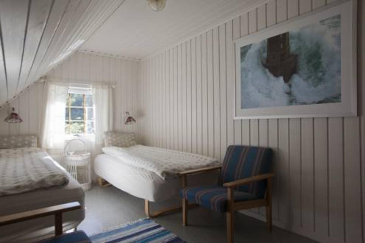Nordbris sjøbu Hotel Erstad Norway