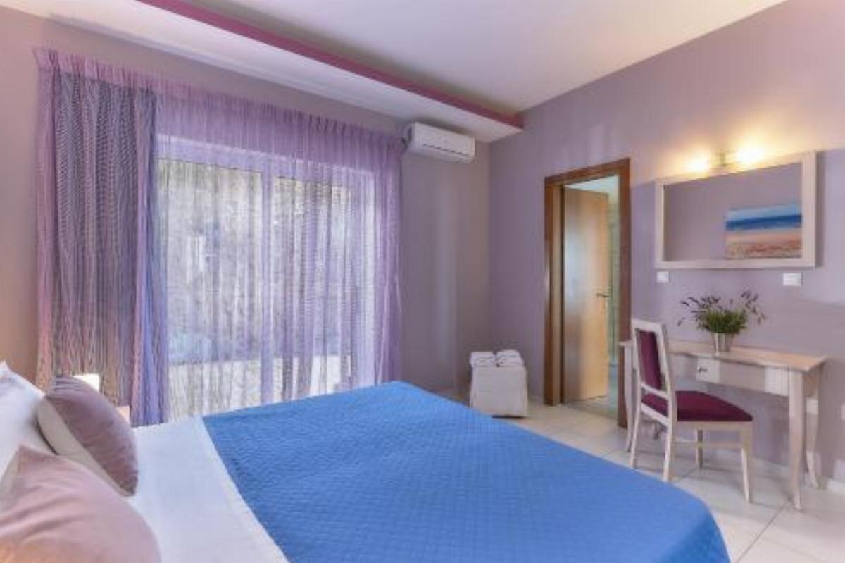 Nymphes Luxury Apartments Hotel Agia Pelagia Greece