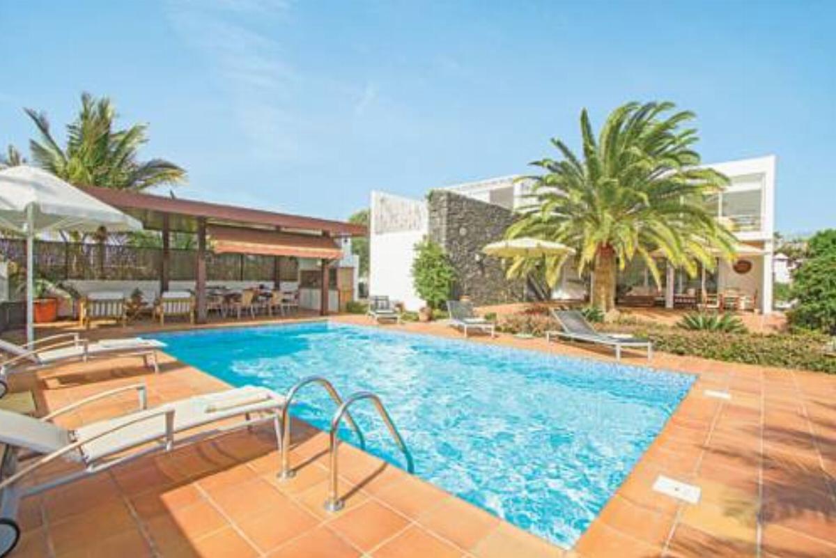 Oasis Palm Hotel Puerto Calero Spain